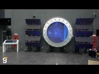 Сенсорный стол и разработка ПО по картинам Алексея Леонова
